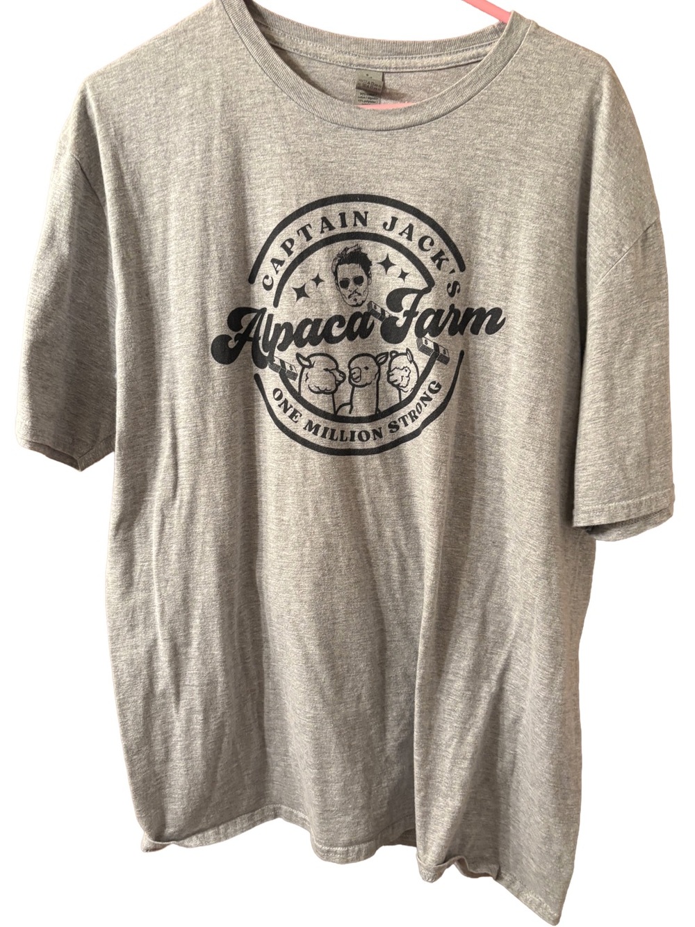 Disney Johnny Depp Pirates of the Caribbean Gray 'Alpaca Farm’ tee XL custom